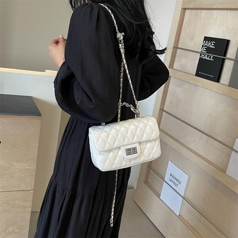 New High-end Solid Color Rhombus Chain Bag Versatile Portable Single Shoulder Oblique Span Women's Bag