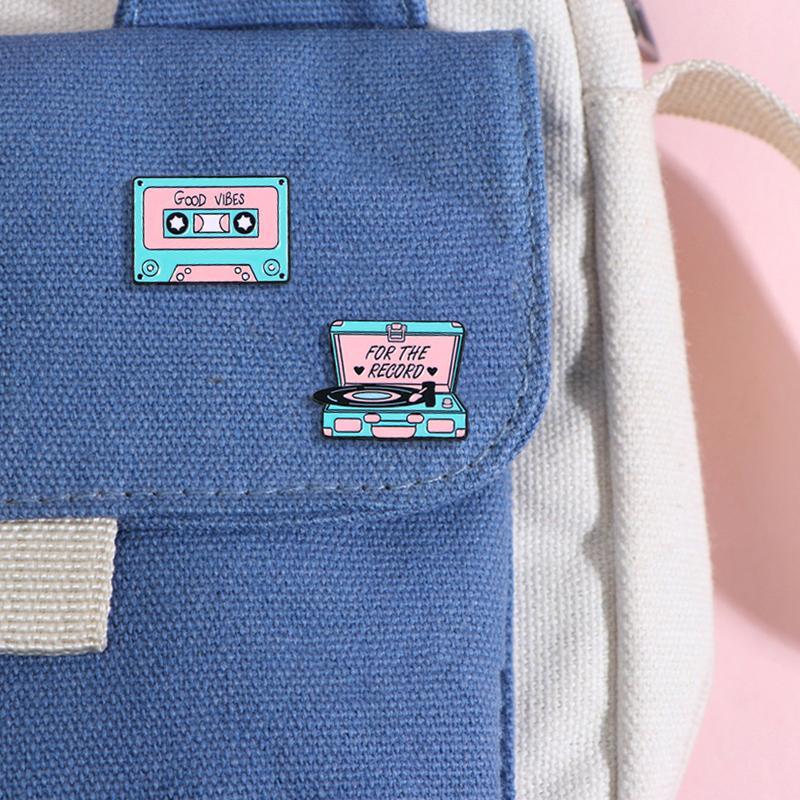 New 90s Vintage Series Enamel Brooches Retro Camera Tape Phonograph Record Telephone Shaped Lapel Pins