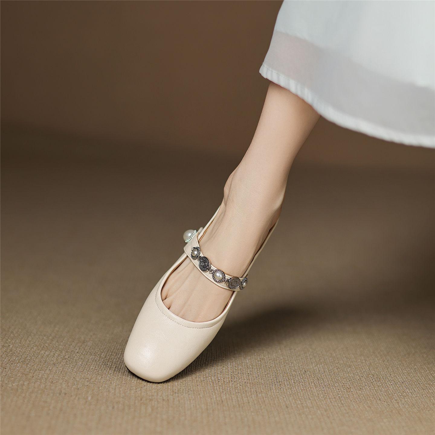 

Leather French inner heightening bag head half slippers women s summer outer wear square head one-word diamond with lazy Muller sandals flat bottom 40 бежевый