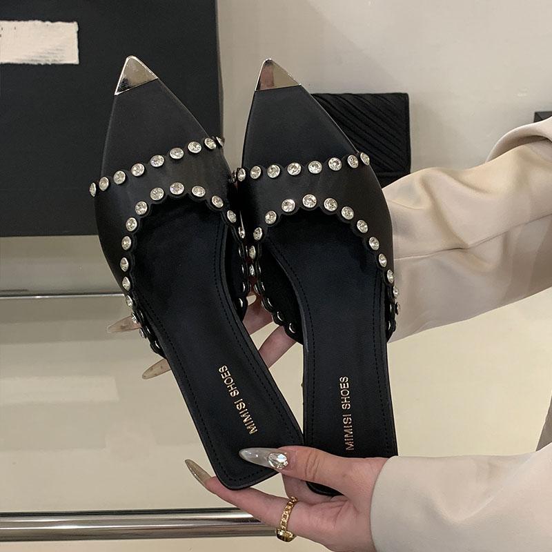 Fashion Fashion Luxury Rhinestones Women Low Heel Slippers Sandals Shoes Female Pointed Toe Footwear Ladies Heeled Slippers Slides Shoes