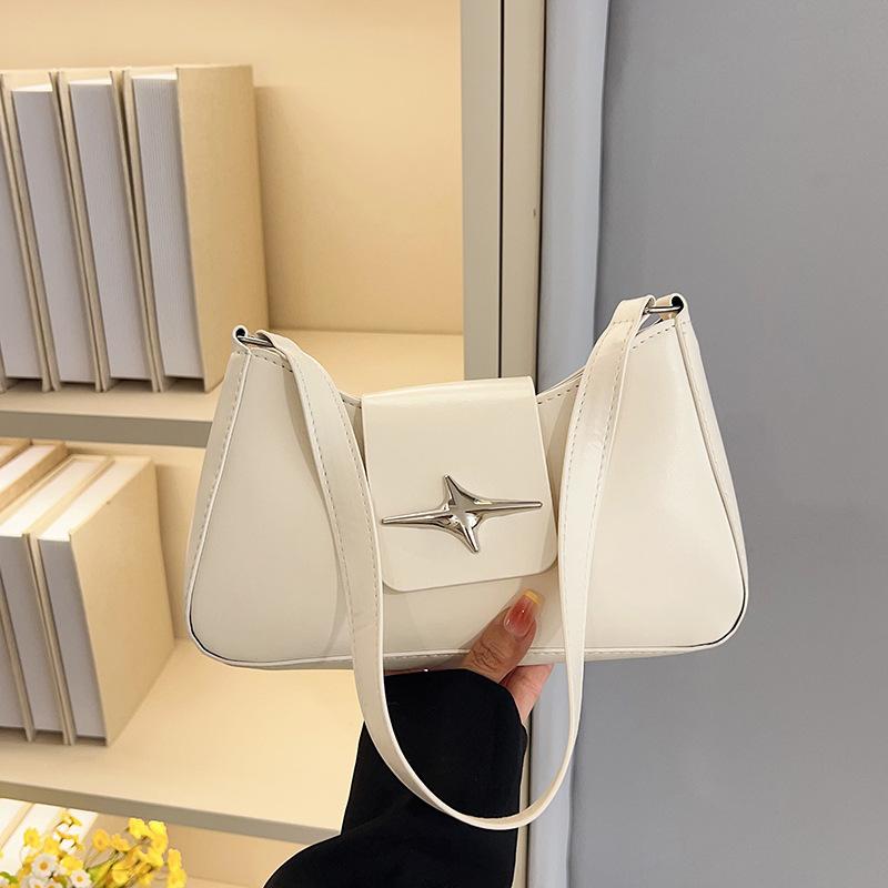 

High-end fashion handbag niche underarm bag women s bag summer new commuter trend versatile shoulder bag