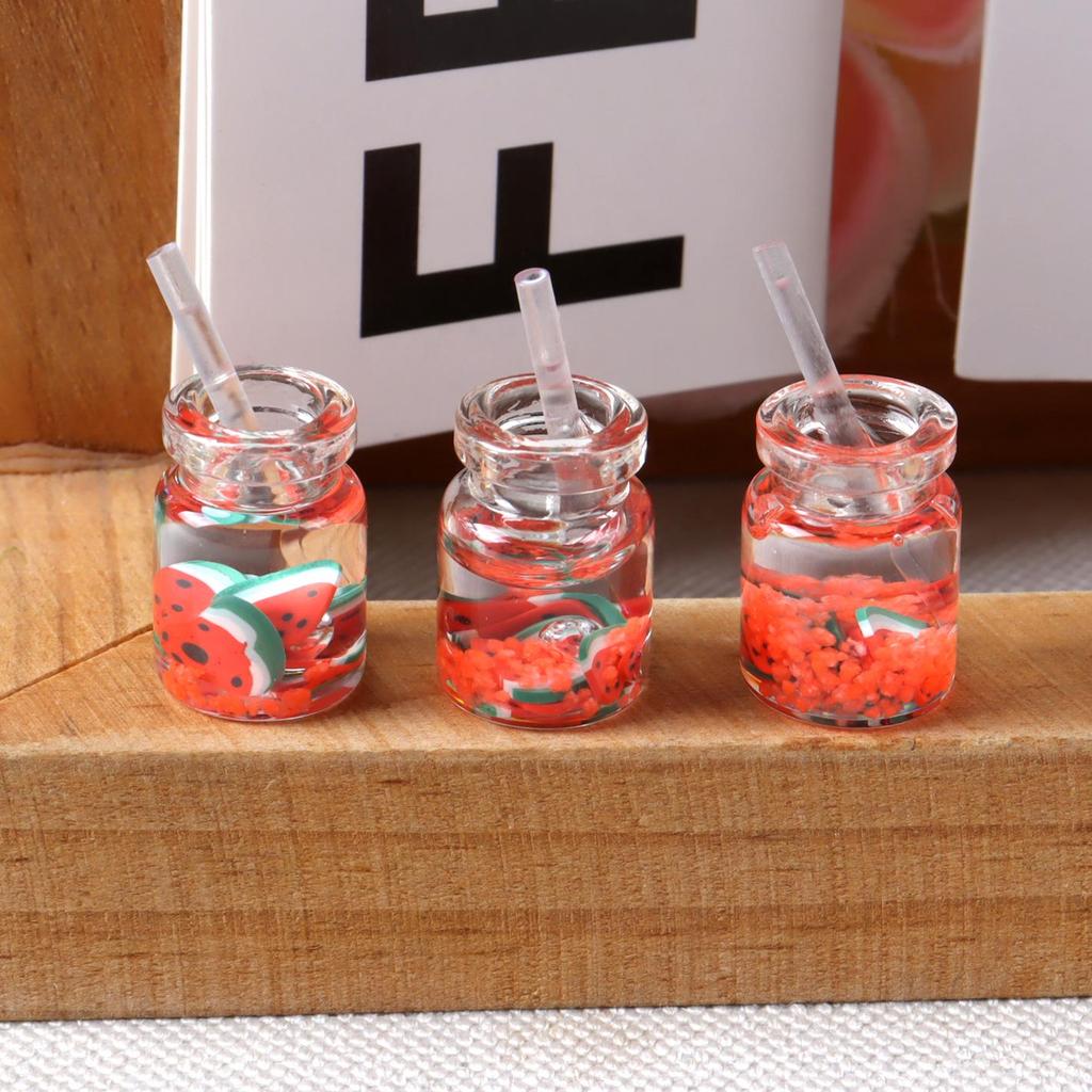 Ręcznie robione miniatury jedzenia i napojów do domku dla lalek: Ciasto, Sok, Talerze