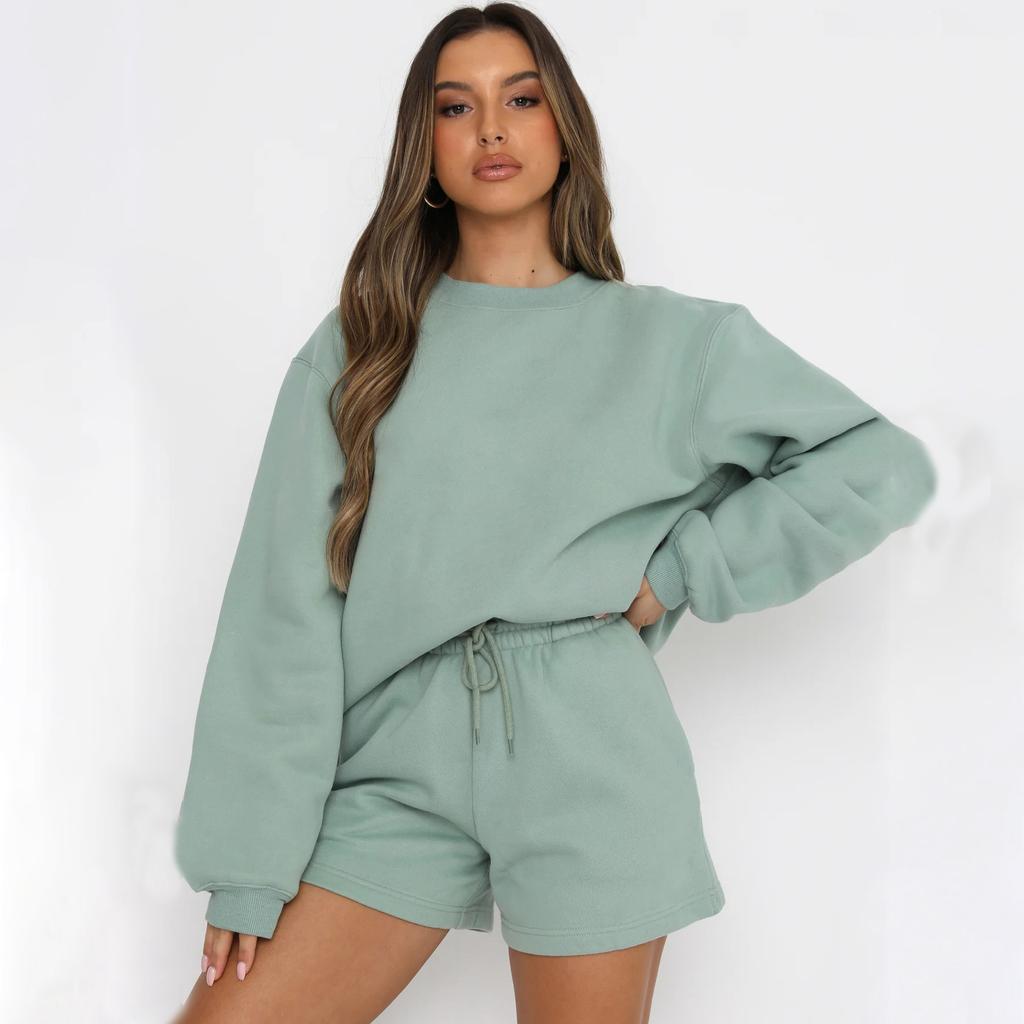 2026 Nuovo Set Estivo a Manica Lunga con Pantaloncini e Felpa tinta unita Casual Abbigliamento da Casa 2 Pezzi