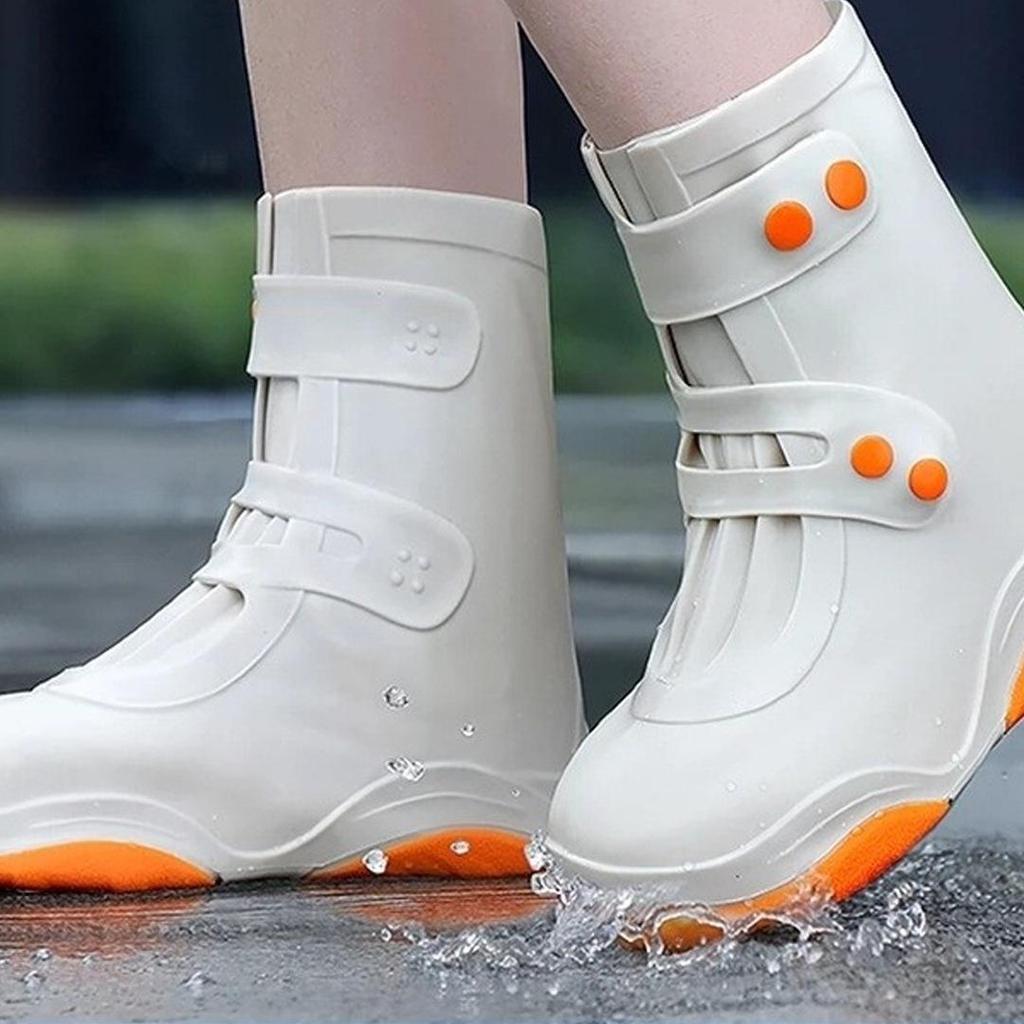 Waterproof Non-Slip Silicone Shoe Covers for Men & Women - Durable and Thickened for Outdoor Rainy Days