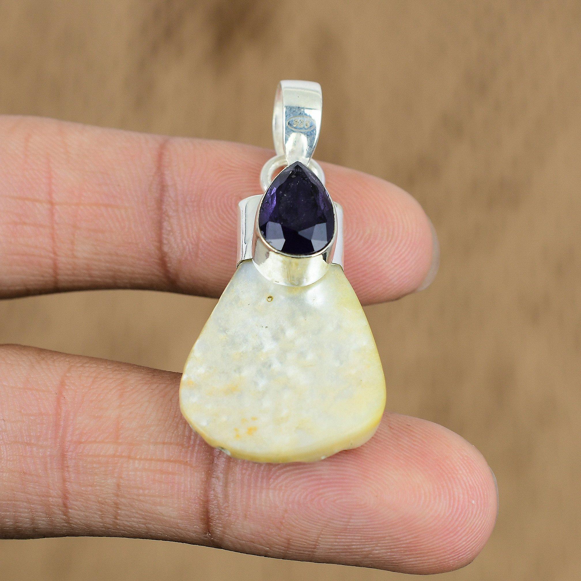

Natural Mother Of Pearl Gemstone Jewelry 925 Sterling Silver Pendant For Girls