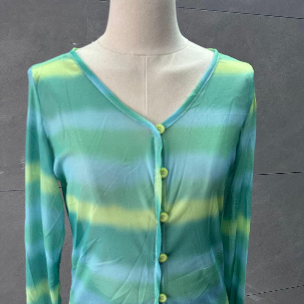 Chic Retro Tie-Dye V-Neck Mesh Sun Protection Cardigan with Stylish Long Sleeves