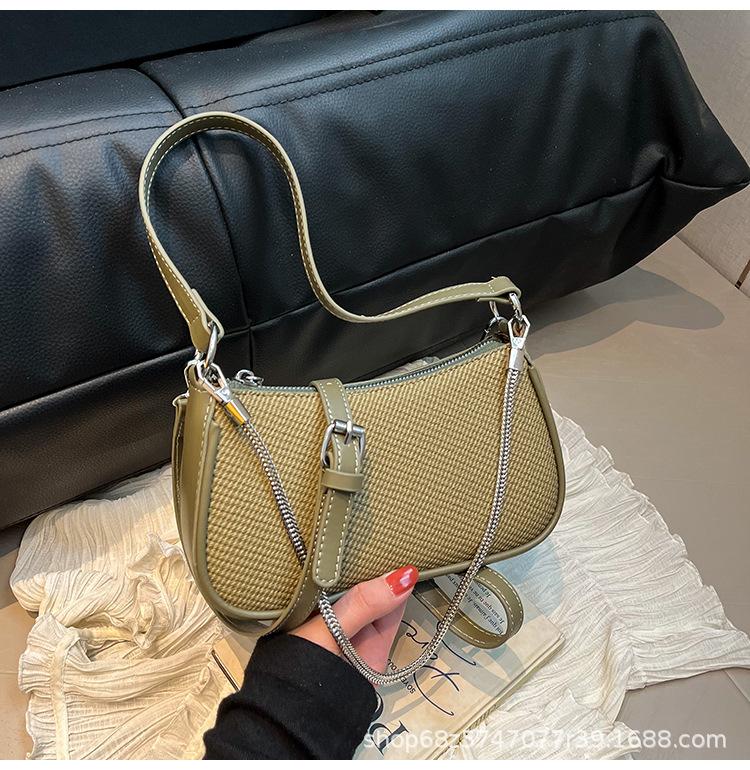 New Korean Version Fashionable Temperament Simple Chain Underarm Bag Versatile Commuter Casual Solid Color Shoulder Messenger Bag