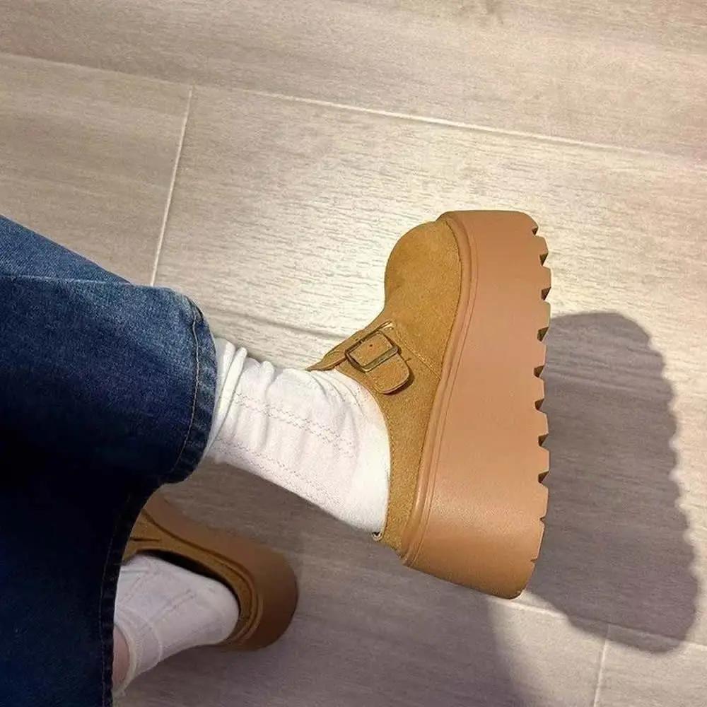 Suede Thick Platform Boots Designer Slipper Casual Flats Slide Female Walking Fashion Loafers  Winter Ankle Boots Women