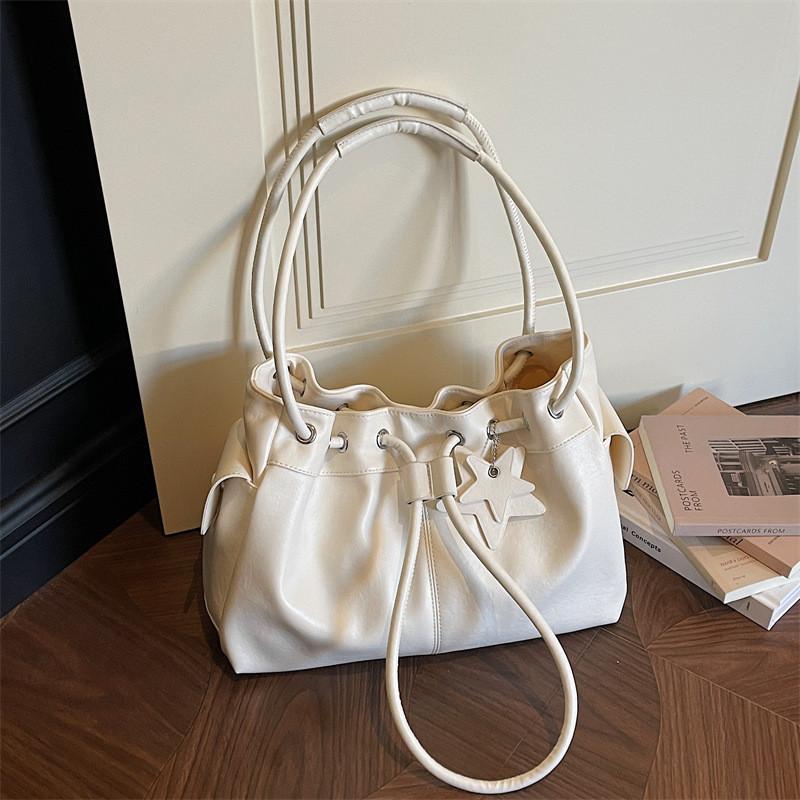 IELGY Drawstring Bucket Bag Fashion Casual Large Capacity Commuter Shoulder Messenger Bag