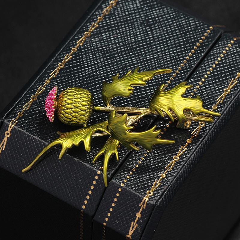 Delicate Pin Brooch Rhinestone Green Primrose Brooch For Women Small Fresh Coat Cardigan Corsage Suit Pins Jewelry Gifts