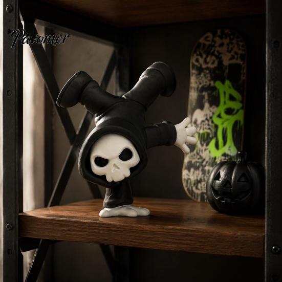 Posable Skull Ornament 3D Printed Upside-Down Reaper Ghost Ornament, Creative Statue, Funny Halloween Personalized Holiday Figurine for Home