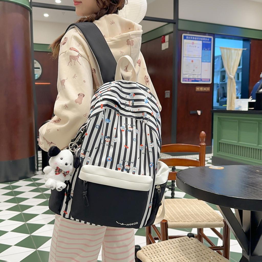 Schoolbag schoolbag cute cartoon college style backpack female light large capacity high value student class commuting backpack