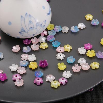 10 perline di fascino con ciondolo a forma di fiore d'imitazione acrilica per gioielli che realizzano accessori antichi