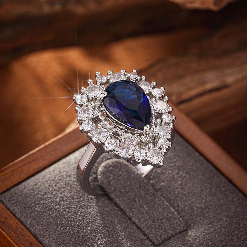 Luxury  Sterling Silver Droplet Pear Shaped Inlaid Zircon Emerald Rings for Women Banquet Engagement Party Fine  Gift