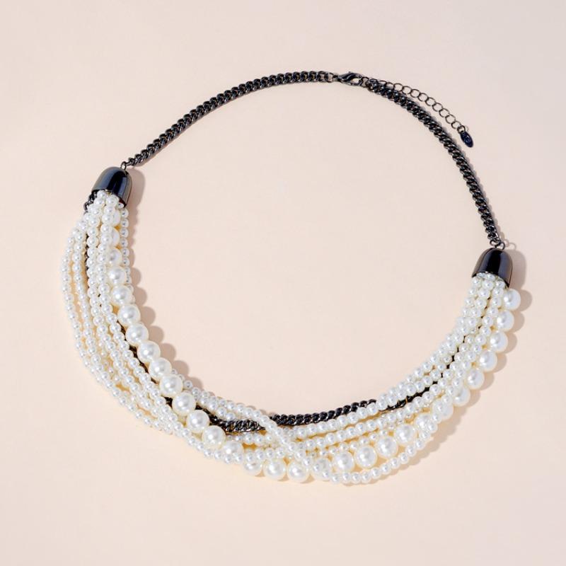 Exaggerated pearl multi-layer necklace, popular for photo shoots, catwalks and banquets