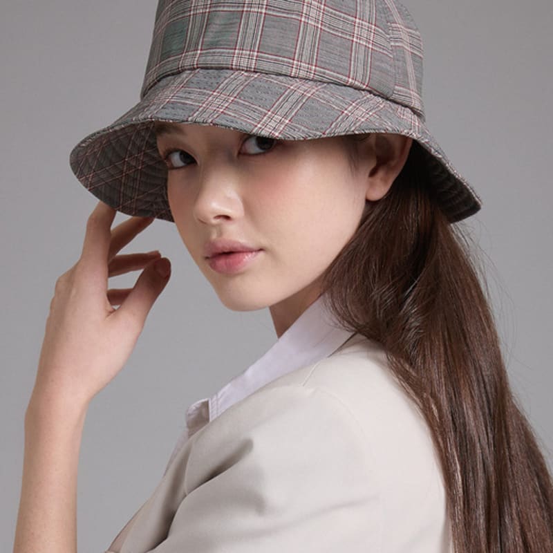 

WHITE SANDS Фиолетовая этикетка Клетчатая панама Fresco di Lana Albli GRAY_Free