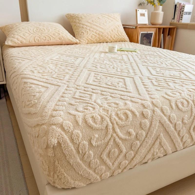 2026 NEW Winter Plush Warm Fitted Sheet Bed Protector Cover Bedding Mattress Topper Non Slip Bedspread