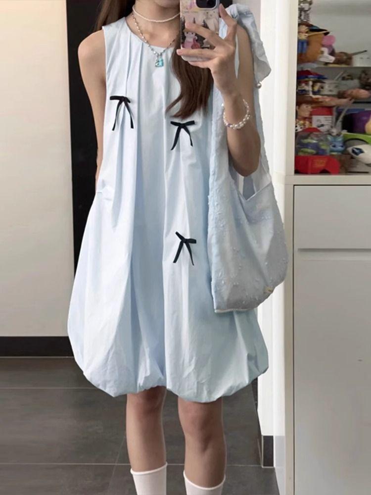 

Маленькое светло-голубое платье без рукавов с пышной юбкой - Женская летняя коллекция 2025 L светло-синий