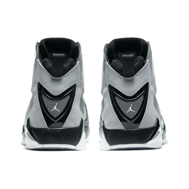 Air Jordan True Flight