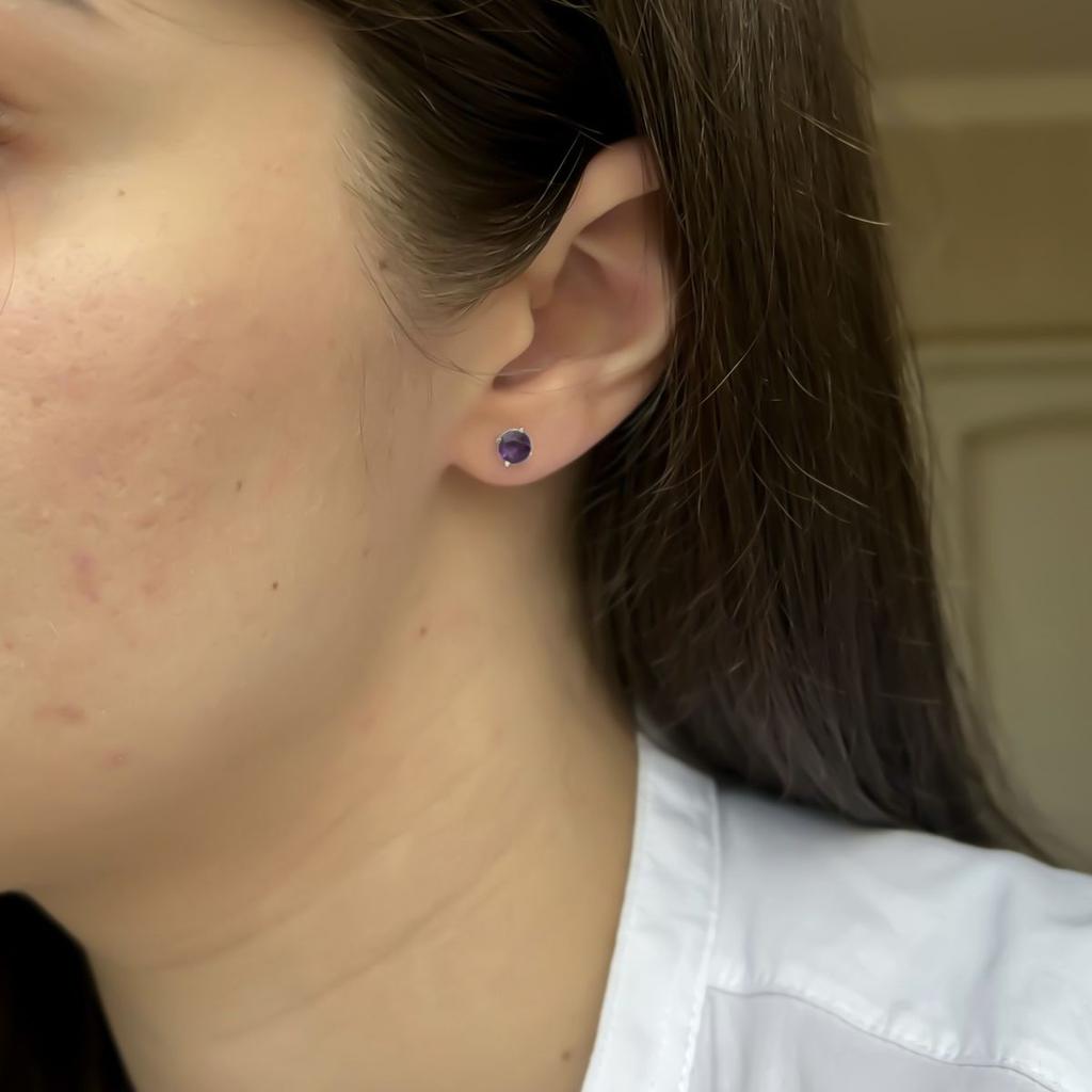 Silberohrringe mit natürlichem Amethyst (2141655)