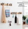 Wandmontierte Hakenleiste aus Bambus und Holz, Kleiderbügel mit Klebefolie ohne Bohren zur Aufbewahrung von Kleidung hinter der Tür