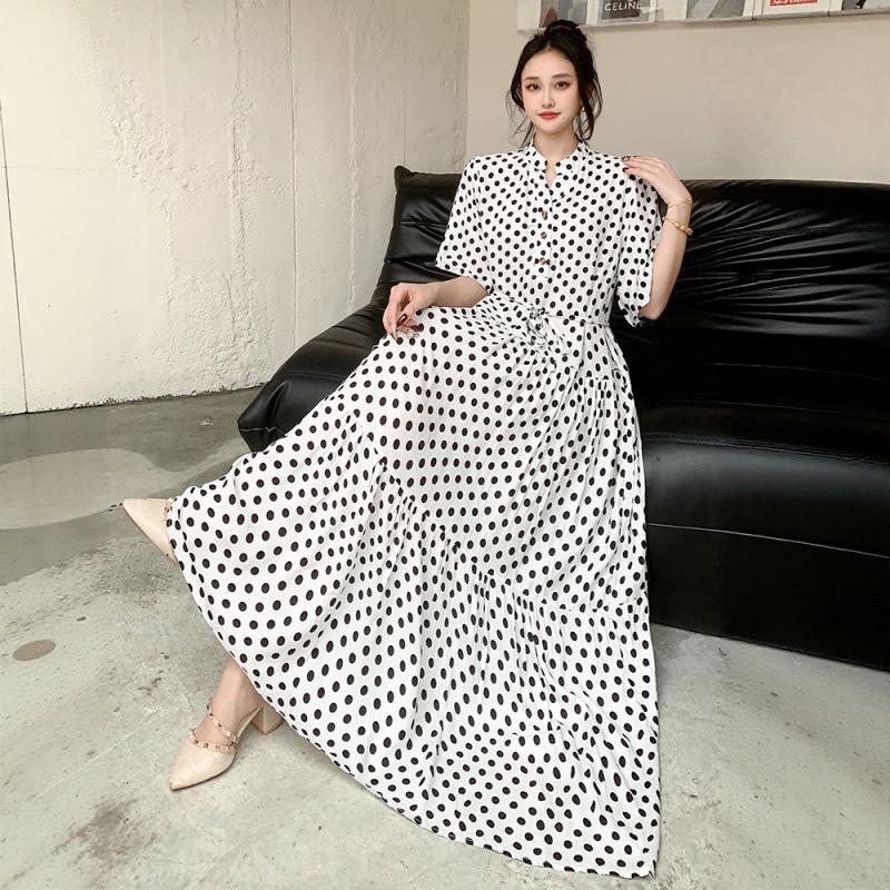 

Elegant Bohemian Floral Long Dress with Elastic Waist for Summer, Beach, Maternity, and Plus Sizes One Size (Fits up to 170 pounds)