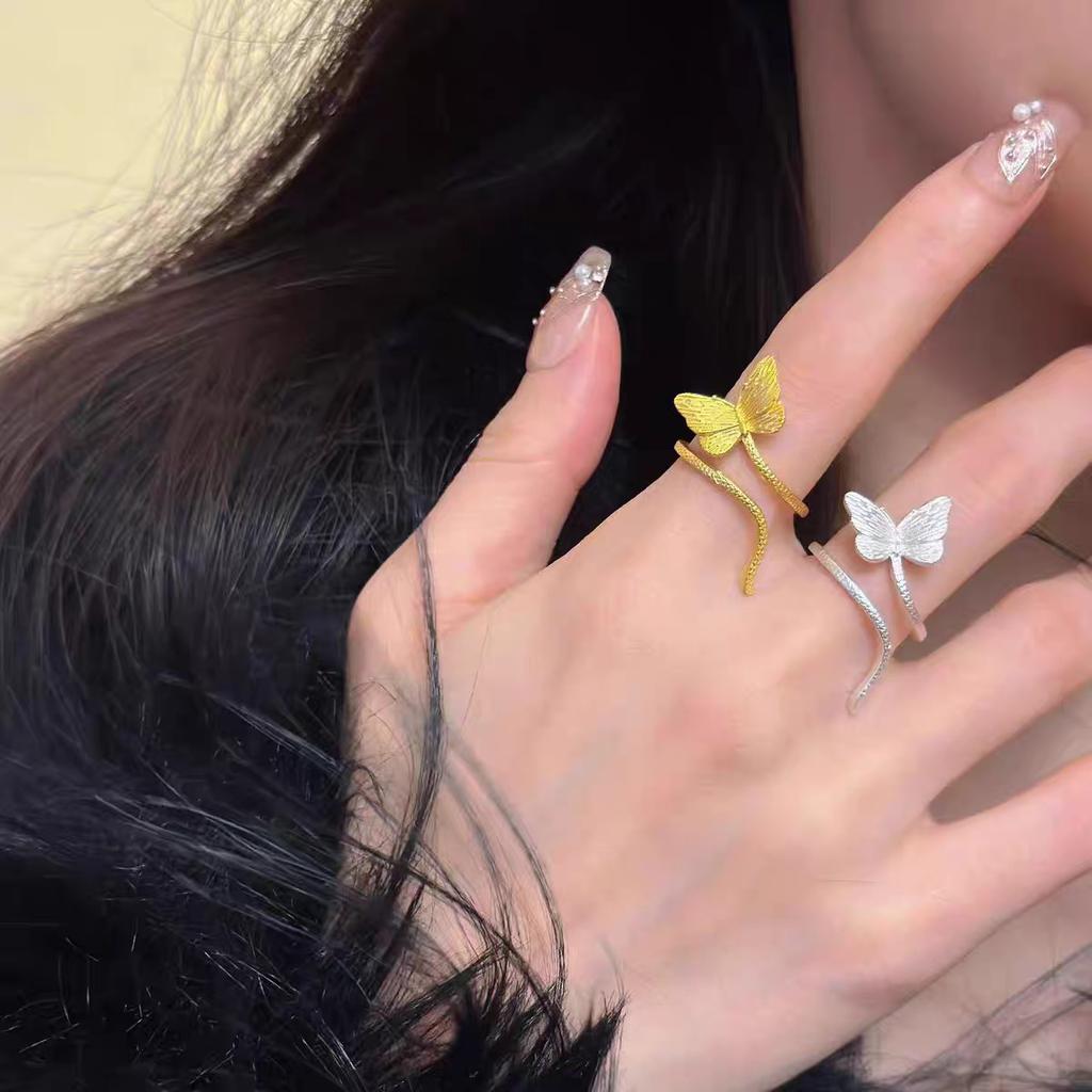 Niche Design Butterfly Winding Ring Women'S Fashionable Sweet Cool Unique Ring Gold And Silver