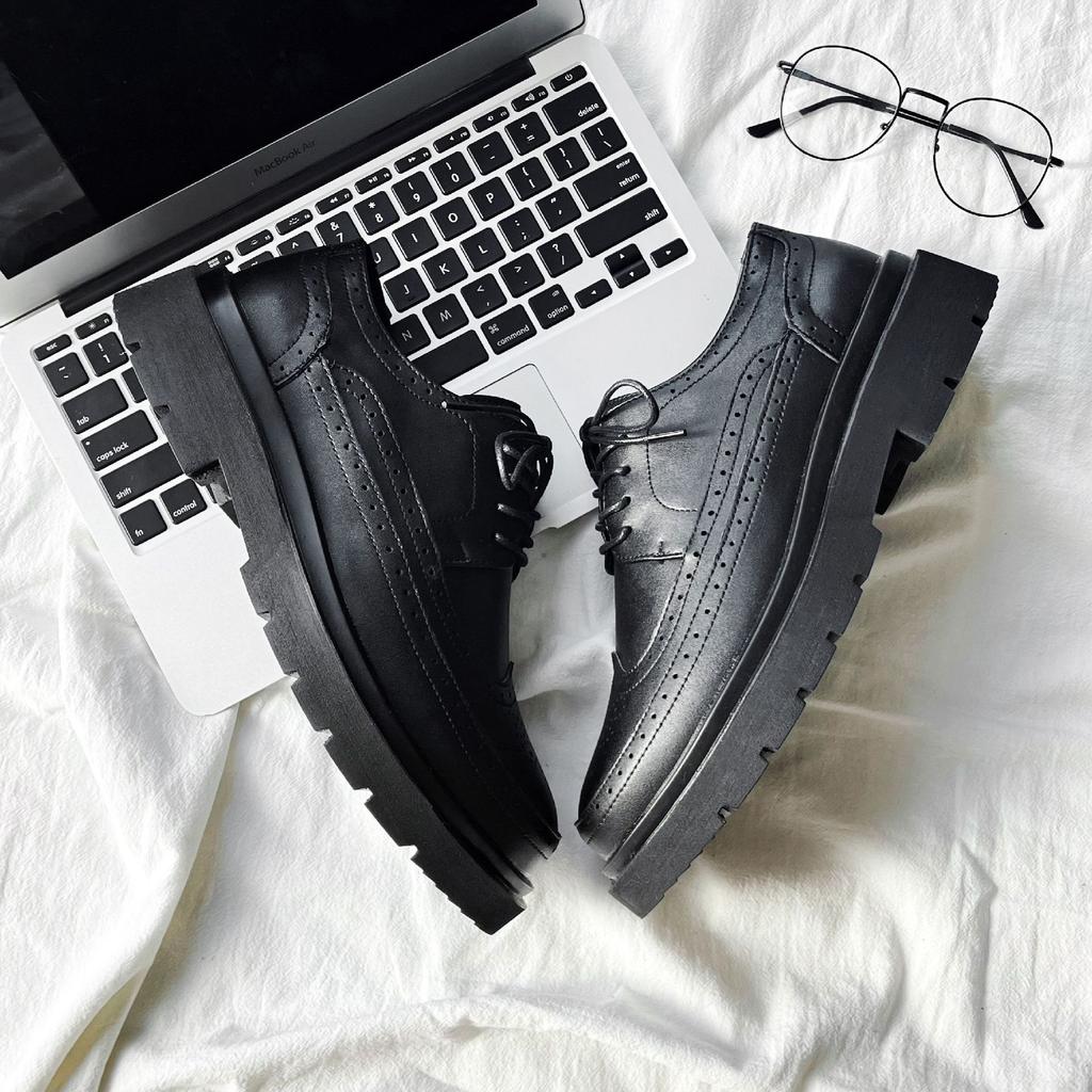 Men's leather shoes cowhide dress trendy shoes black versatile casual business Korean version trendy British Block engraved men's shoes