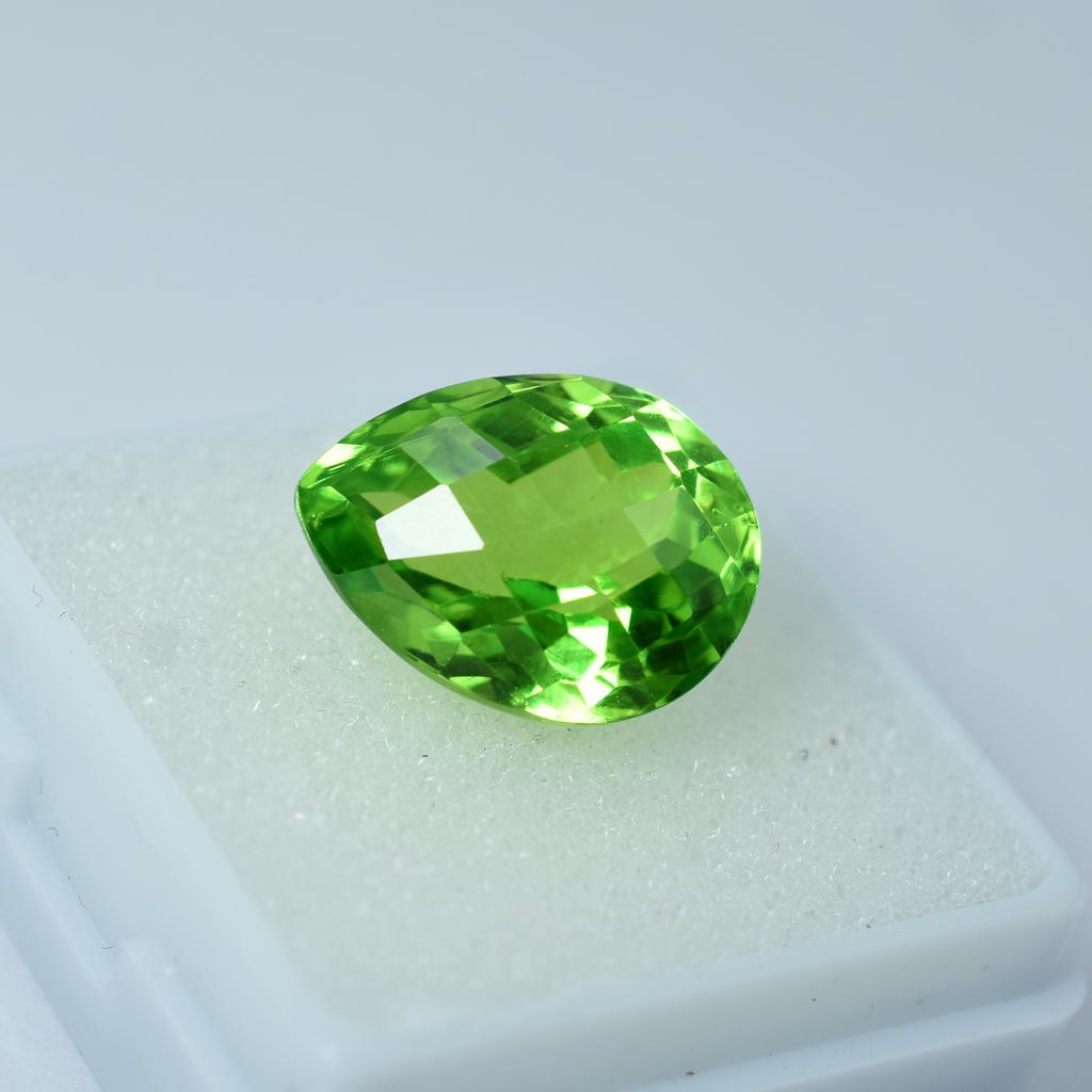 Green Apple Peridot 11.35 Ct Natural Pear Cut   Loose Gemstone