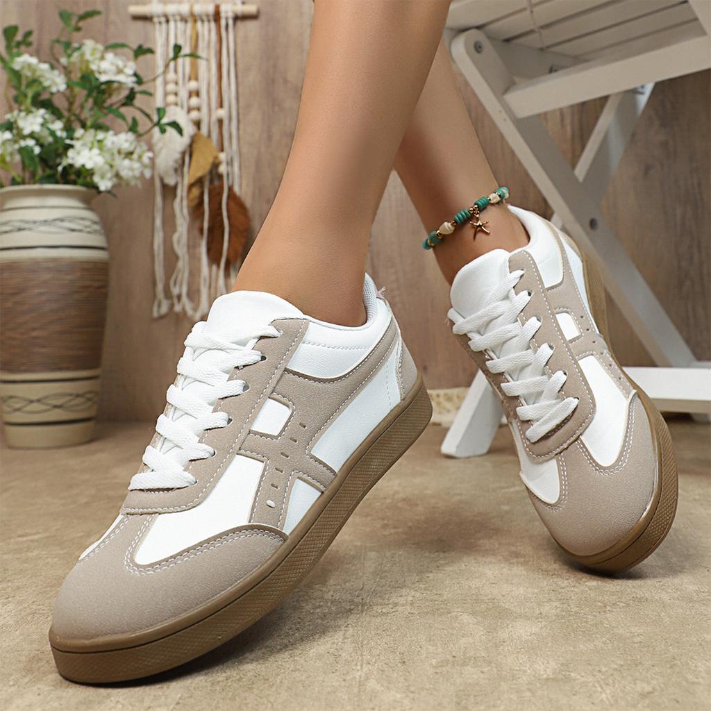 Women's Low Top Casual Sneakers Lightweight Breathable Soft Sole Comfortable Slip Resistant Athletic Shoes for Everyday Wear
