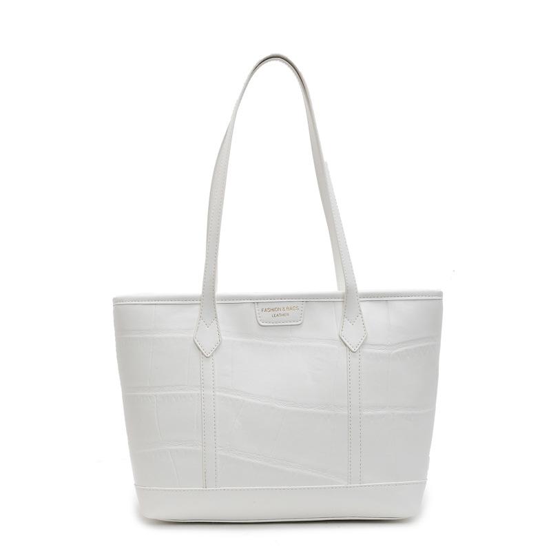 Premium texture large-capacity bag women's new niche design shoulder bag fashionable commuter tote bag