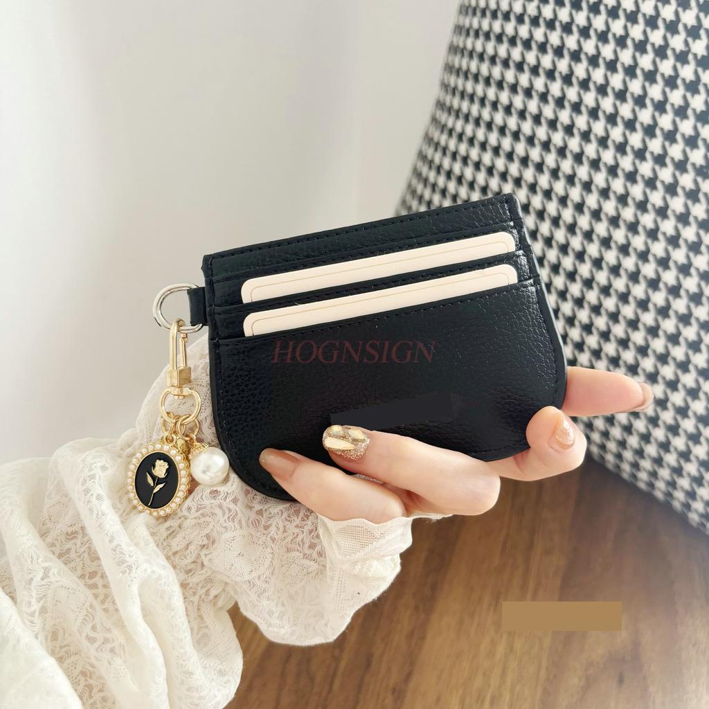 1pcs Uniquely designed card bag for women, simple and versatile, fashionable, compact and exquisite, ultra-thin card sleeve