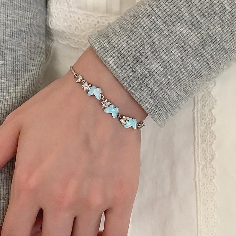 

Zircon butterfly pendant bracelet Korean small fresh and versatile bracelet fashion temperament niche simple jewelry women