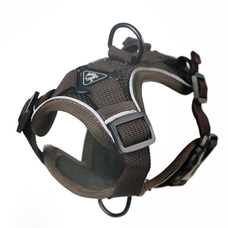 Adjustable Anti-Breakaway Pet Harness and Leash Set for Dogs and Cats