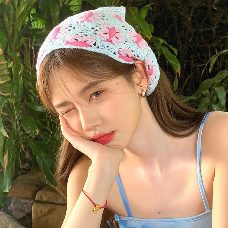 Spring and Autumn Sweet and Cute Wind Handmade Knitted Headband Female Personality Crochet Literary Style Triangle Scarf Headscarf