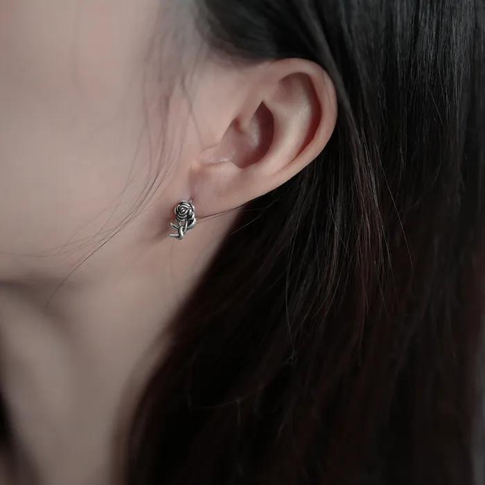 M.m.e_24 EARRING