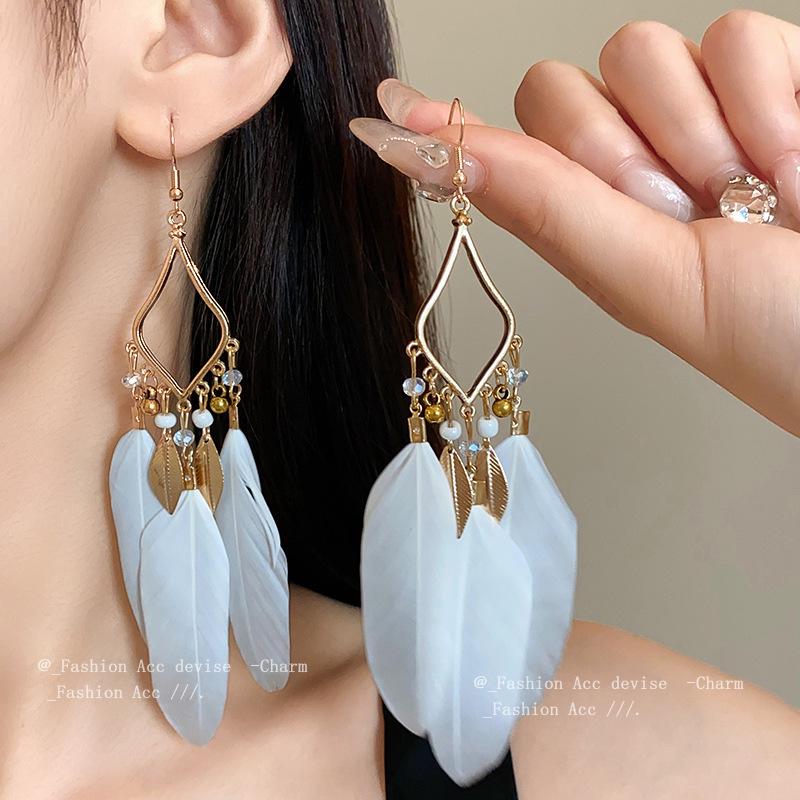 

Boho Waterdrop Leaf Feather Tassel Earrings - Ethnic Vintage Style for Women