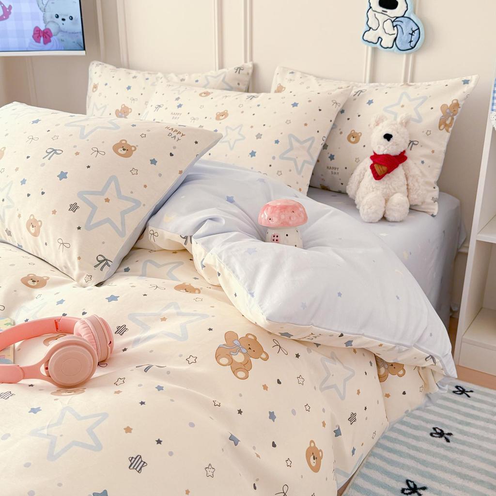 Bavlněné povlečení s kresleným potiskem na jaro a léto: Měkké, Šetrné k pokožce, Svieží styl, 4dílné.