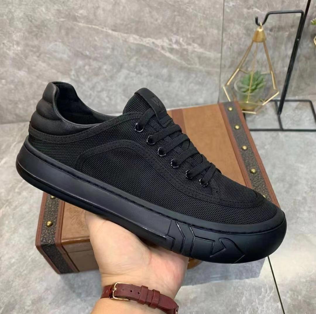 

Дышащие парусиновые кроссовки 2025 Легкие с мягкой подошвой Мужские на шнуровке Платформа Подошва Грязеотталкивающие Удобные Повседневные кроссовки 38 чёрный