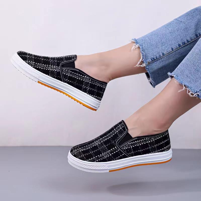 New female student checkered cloth shoes comfortable and lightweight casual shoes old Beijing cloth shoes women's canvas shoes