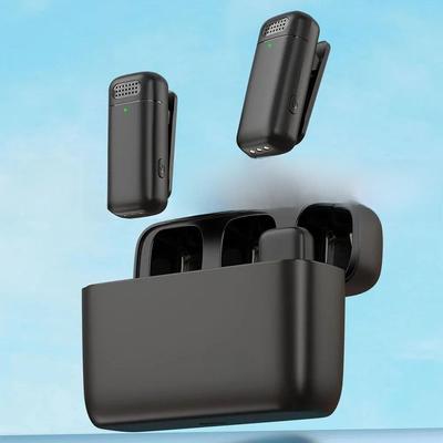 Microphone sans fil à clip avec étui de chargement, affichage de l'alimentation, volume élevé, diffusion mobile, vidéo courte, réduction du bruit.