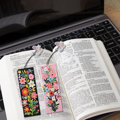 4Pcs Special Shaped Colorful Pattern Diamond Bookmark Art Project DIY Diamond Bookmark with Crystal Pendant for Reading Day Gift