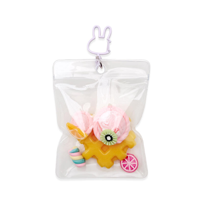 How to Make a Fruit Waffle Keychain with Clay - 1-Person Set