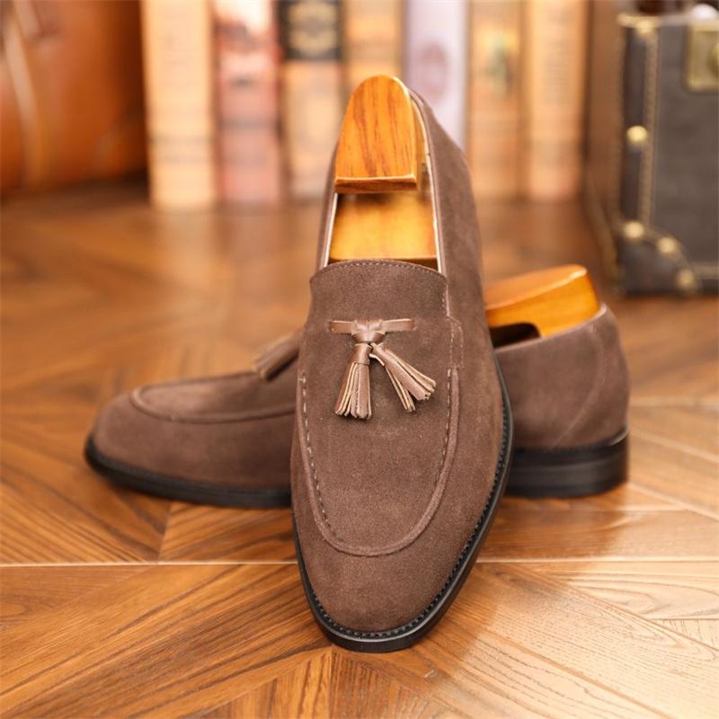 Men's Casual Business Leather Shoes Men Fashion Tassels Wedding Party Loafers Mens Classic Retro British Style Flats