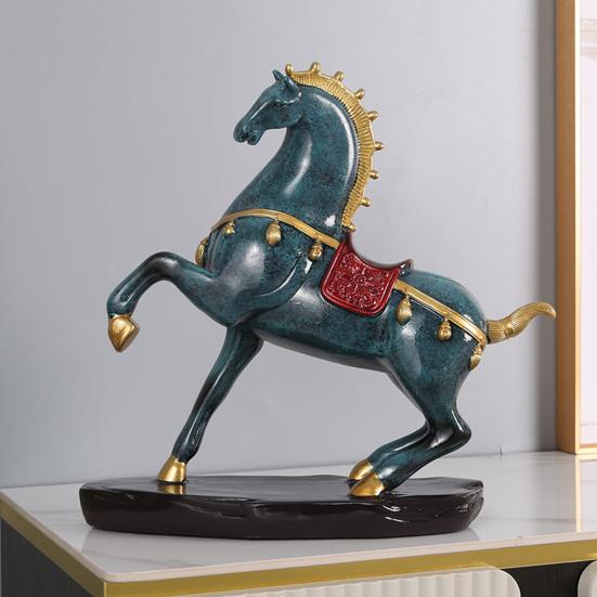 Success Horse Ornament Artistic Good Luck Horse Figurine Resin Modern Horse Statue for Home TV Stand Desk Wine Cabinet Decoration