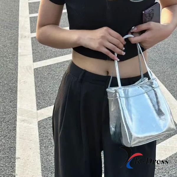 Lesklá stříbrná taška (1 barva)