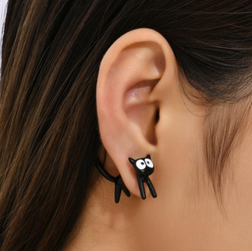 

Cute Kitten Simple Stud Earrings European and American Creative Detachable Earrings