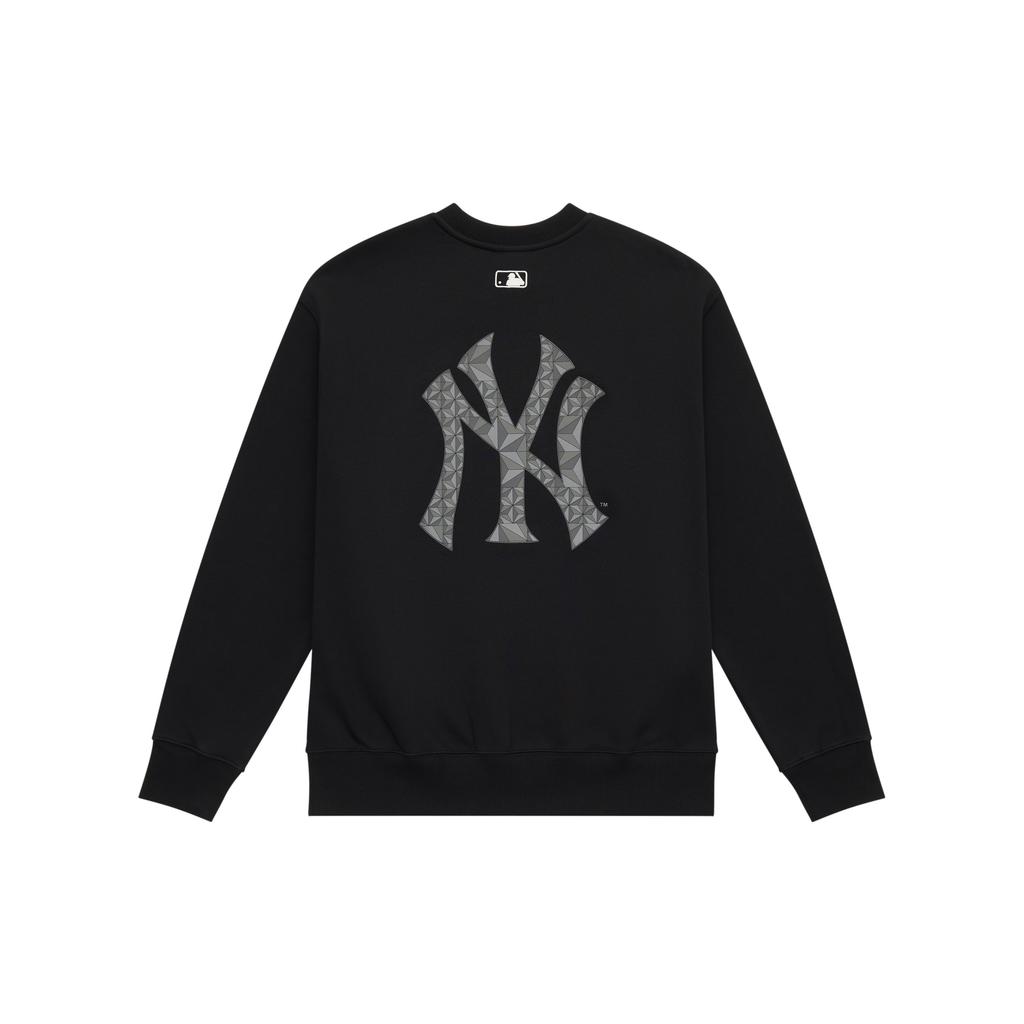 New MLB MONOGRAM Collection New York Yankees FW24 Sweatshirt Unisex Black 3AMTM0946-50BKS