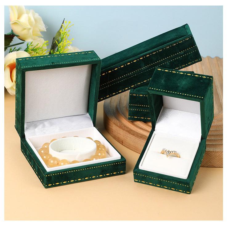 Elegant Velvet Jewelry Box for Rings, Pendants, Bracelets & Bangles