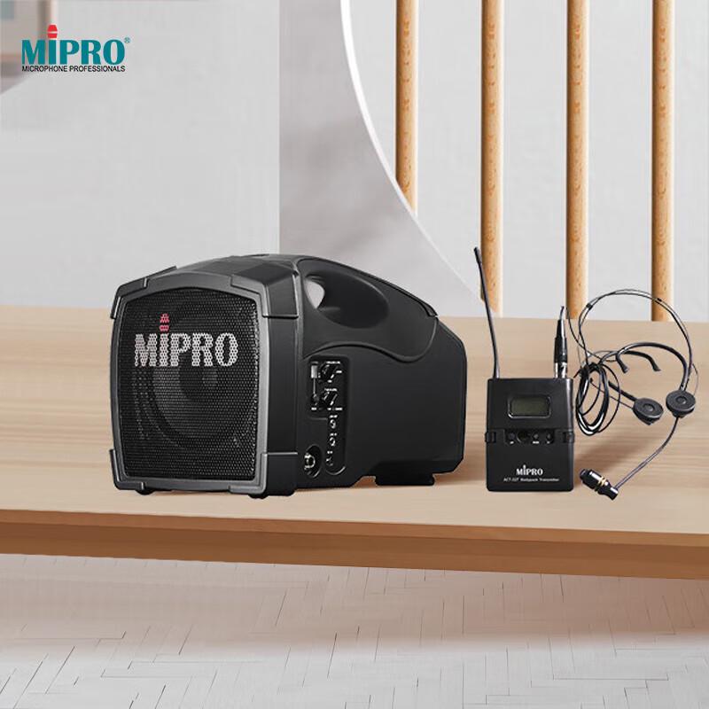 

MIPRO MA-101B Portable Wireless Amplifier with Headset Microphone